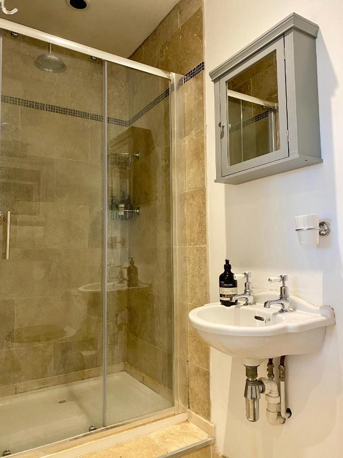 Stunning Georgian Central Bath Home ภายนอก รูปภาพ